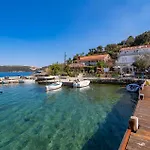 In With Wifi Supetarska Draga