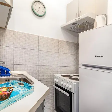 Cozy In With Kitchen Appartamento
